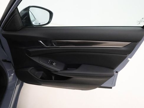 Used 2022 Honda Accord Sport image 22