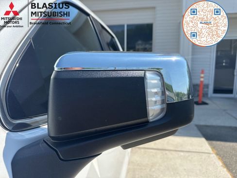 Used 2023 GMC Sierra 1500 Denali AWD/4WD image 56