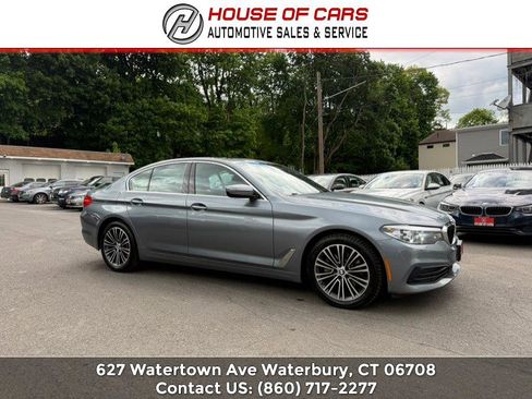 Used 2019 BMW 530i xDrive AWD/4WD image 4