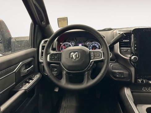 New 2026 RAM 2500 Big Horn AWD/4WD image 12