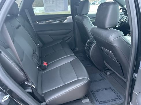 Used 2023 Cadillac XT5 Sportv image 19
