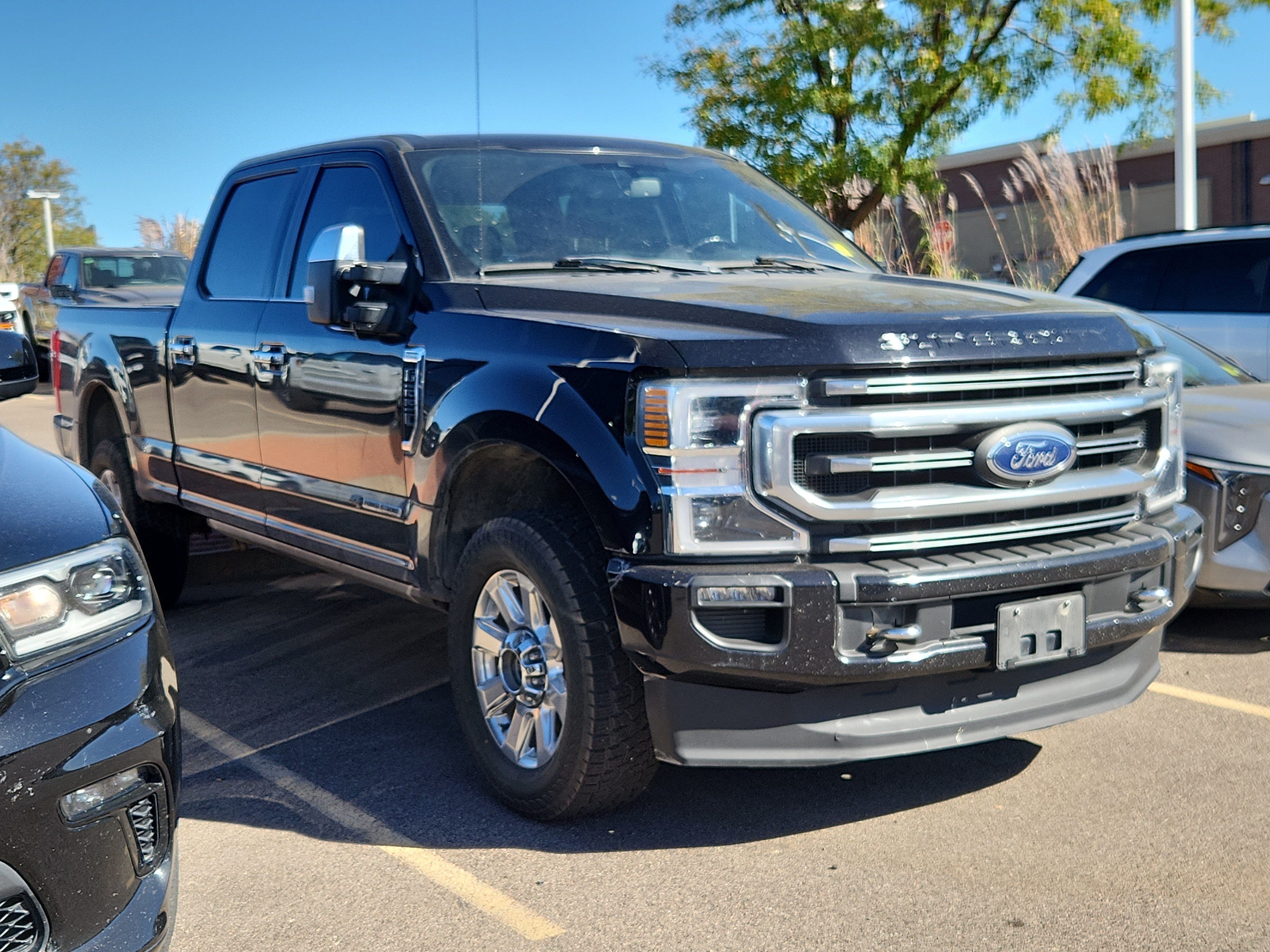 Used 2020 Ford F250 Platinum w/ FX4 Off-Road Package AWD/4WD image 4