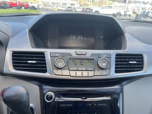 Used 2016 Honda Odyssey EX-L image 15