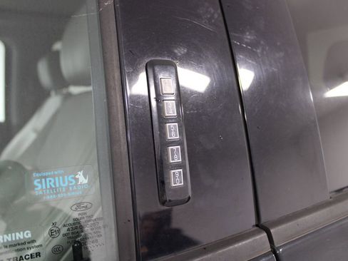 Used 2016 Ford F150 Lariat image 16