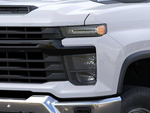 New 2026 Chevrolet Silverado 3500 W/T AWD/4WD image 10