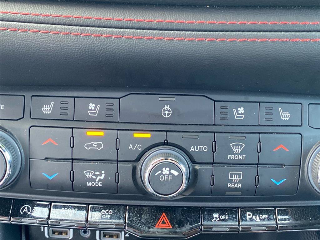 Used 2023 Dodge Durango GT AWD/4WD image 13