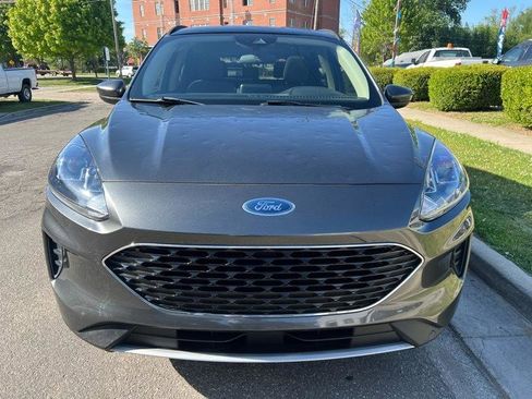 Used 2020 Ford Escape SE AWD/4WD image 3