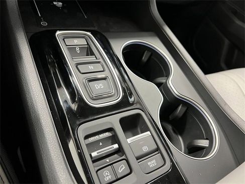 New 2025 Honda Pilot Elite image 21