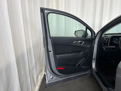Used 2023 Kia Sportage LX AWD/4WD image 14