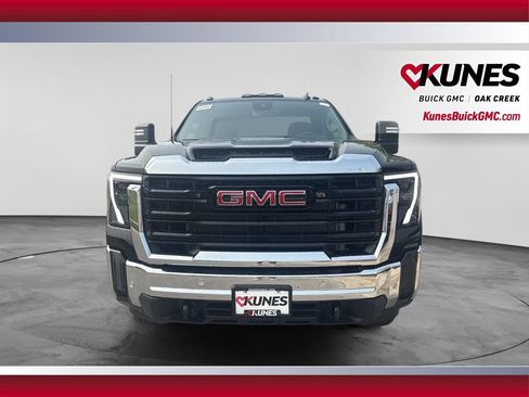 New 2025 GMC Sierra 2500 Pro w/ 1SA Pro Safety Plus Package AWD/4WD image 3