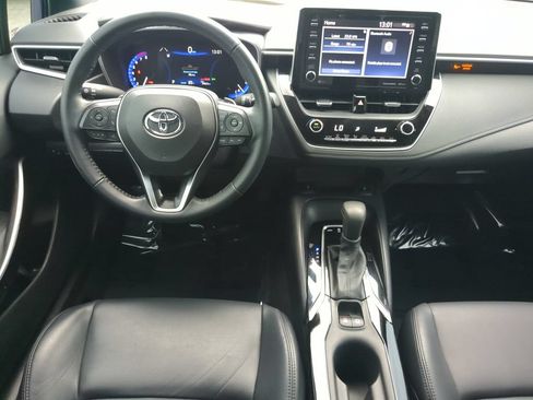 Used 2022 Toyota Corolla XSE FWD image 12
