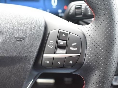 Used 2024 Ford Escape ST-Line Select w/ Tech Pack #2 image 21