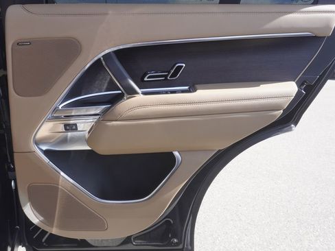 New 2026 Land Rover Range Rover SE image 25