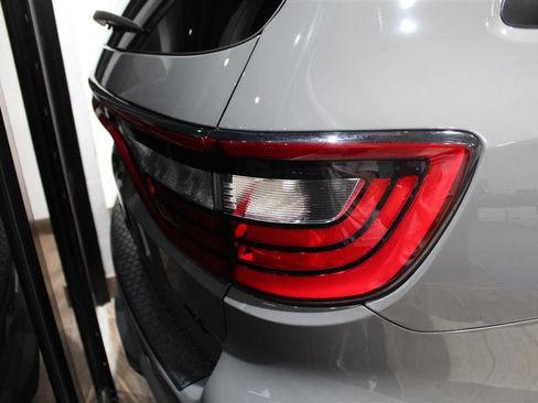Used 2022 Dodge Durango R/T w/ Blacktop Package AWD/4WD image 12
