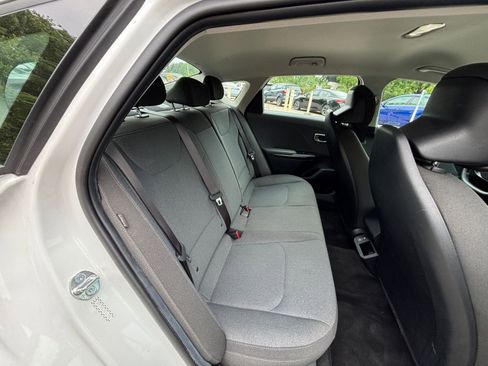 Used 2025 Kia K4 FWD image 39