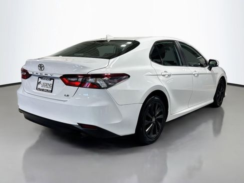 Used 2021 Toyota Camry LE image 7