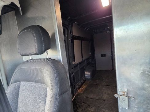 Used 2019 RAM ProMaster 2500 FWD image 14
