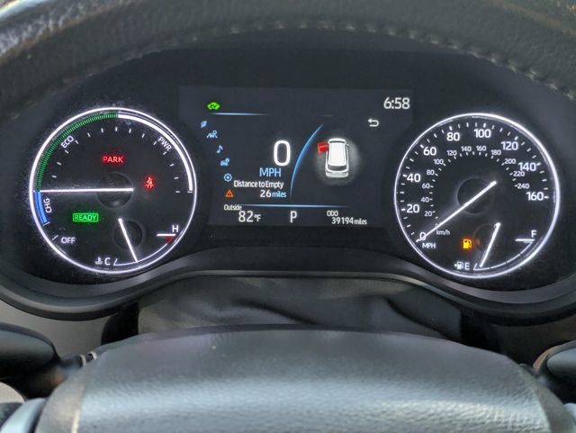 Used 2024 Toyota Sienna Limited FWD image 19