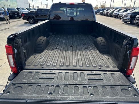 Used 2022 Ford F350 Lariat w/ Lariat Ultimate Package image 23