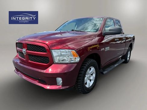 Used 2018 RAM 1500 Express AWD/4WD image 1