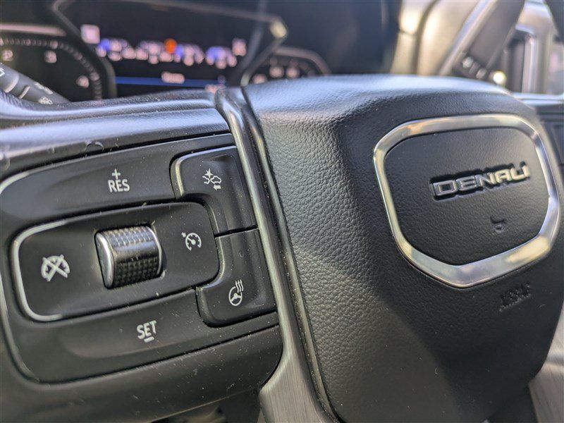 Used 2020 GMC Sierra 3500 Denali w/ Denali Ultimate Package AWD/4WD image 30