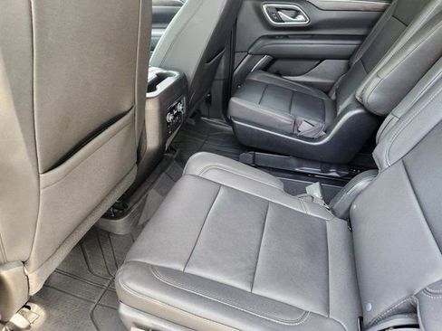 Used 2023 Chevrolet Tahoe Z71 w/ Z71 Off-Road Package image 31