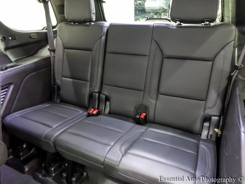 Used 2021 Chevrolet Tahoe LT w/ LT Signature Plus Package AWD/4WD image 17
