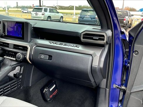 Certified 2024 Toyota Tacoma SR5 image 19