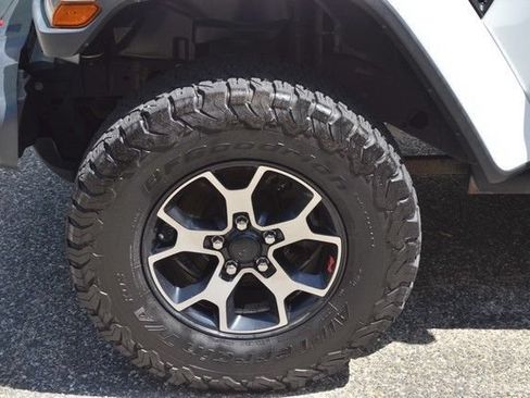 Used 2019 Jeep Wrangler Rubicon AWD/4WD image 13