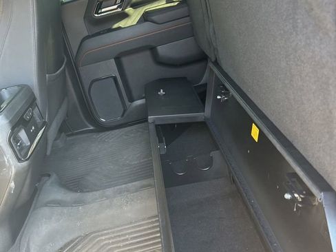 Used 2024 GMC Sierra 2500 AT4 w/ AT4 Premium Plus Package image 31