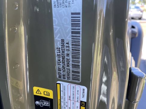New 2026 Jeep Wrangler Unlimited Sport AWD/4WD image 40