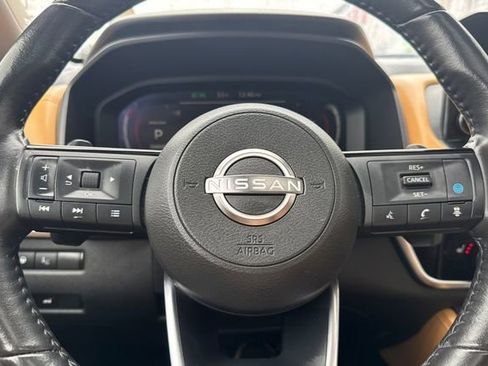 Used 2023 Nissan Rogue Platinum w/ Platinum Premium Package image 27