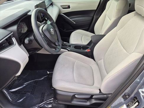 Certified 2023 Toyota Corolla Cross L FWD image 14