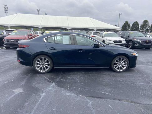 Used 2019 MAZDA MAZDA3 Sedan image 10