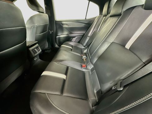 Used 2025 Toyota Camry SE FWD image 26