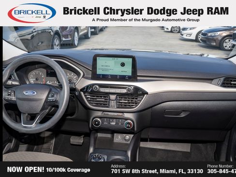 Used 2022 Ford Escape SE image 19