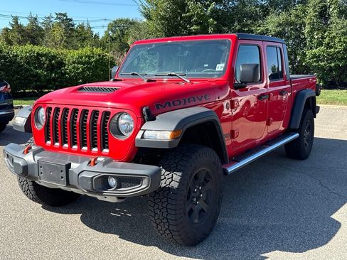 Used 2023 Jeep Gladiator Mojave w/ Cold Weather Group AWD/4WD image 3