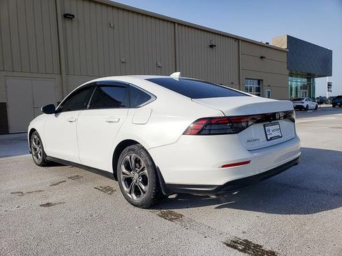 Used 2023 Honda Accord EX image 7