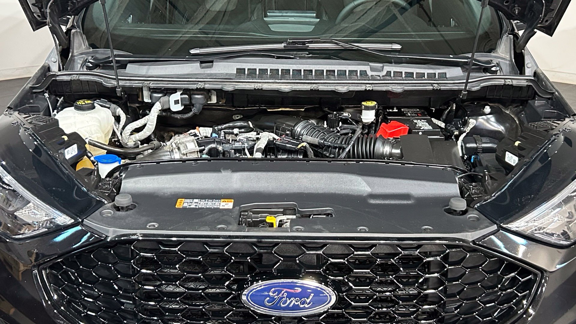 Used 2023 Ford Edge ST AWD/4WD image 86