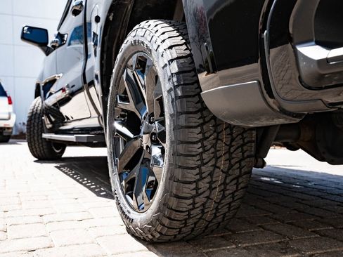 Used 2021 Chevrolet Silverado 1500 RST image 46