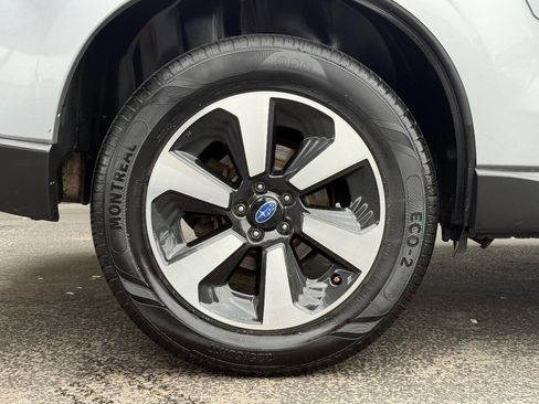 Used 2018 Subaru Forester 2.5i Premium image 11
