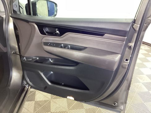 Used 2020 Honda Odyssey Elite image 8