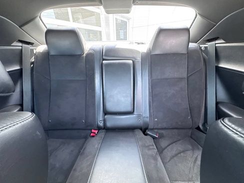 Used 2017 Dodge Challenger GT w/ GT Interior Package AWD/4WD image 32