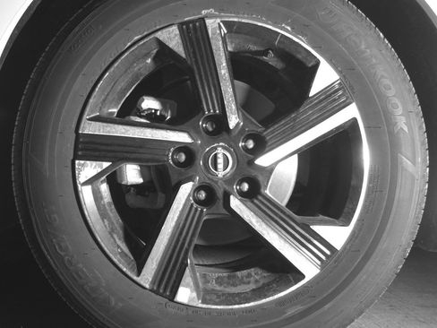 Used 2025 Nissan Sentra SV image 12