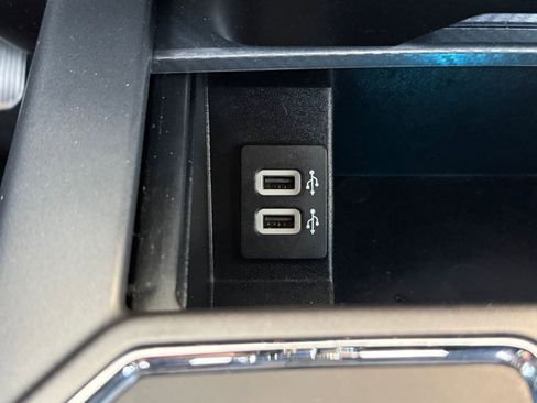 Certified 2020 Ford F150 XLT w/ Equipment Group 302A Luxury image 31