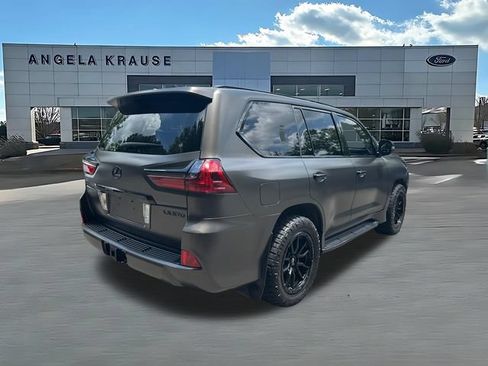 Used 2016 Lexus LX 570 4WD w/ Luxury Package image 8