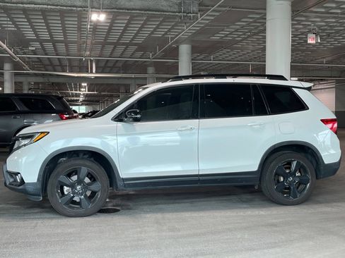 Used 2021 Honda Passport Elite image 7