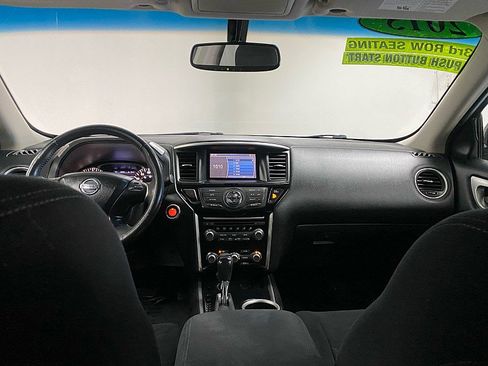 Used 2015 Nissan Pathfinder SV w/ Cargo Package image 22