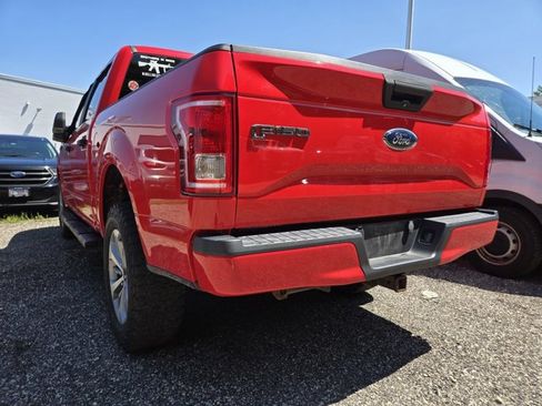 Used 2017 Ford F150 XL w/ Equipment Group 101A Mid AWD/4WD image 4