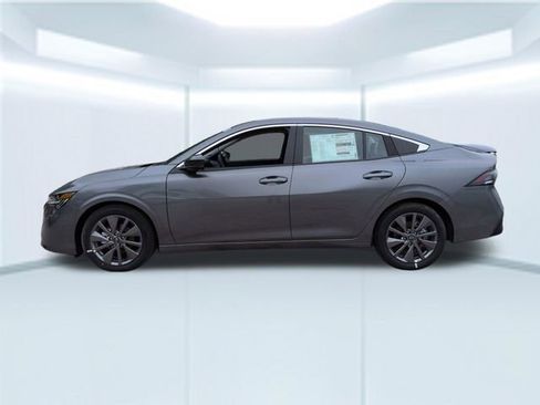 New 2026 Nissan Sentra SL w/ Floor Mat Package FWD image 2
